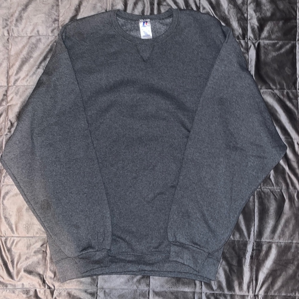 Champion essential sweatshirt